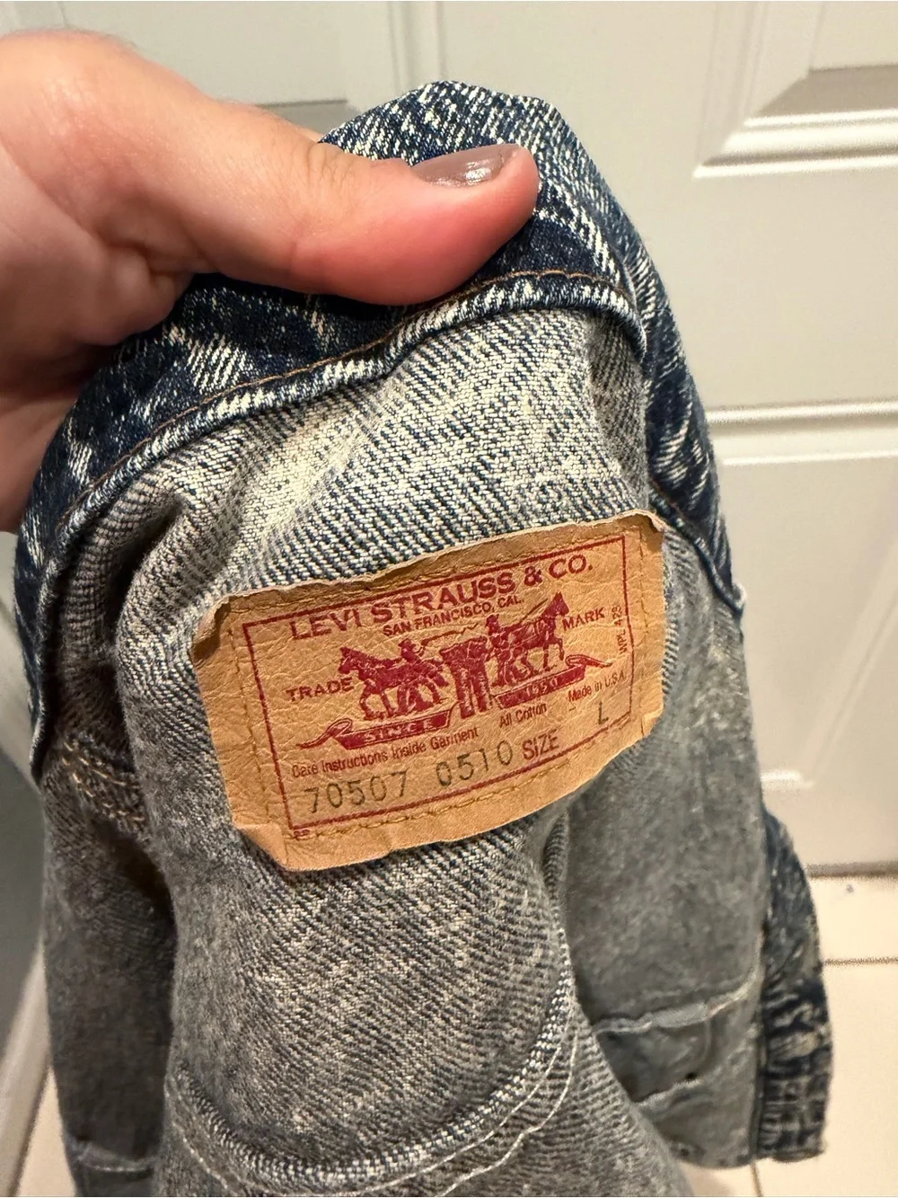 Vintage Levi's acid wash denim jacket sz L
